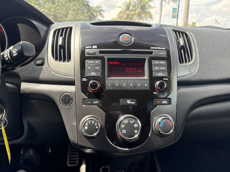 2012 Kia Forte Koup SX