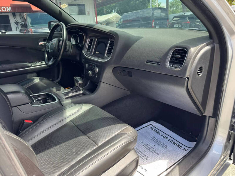 2021 Dodge Charger SXT