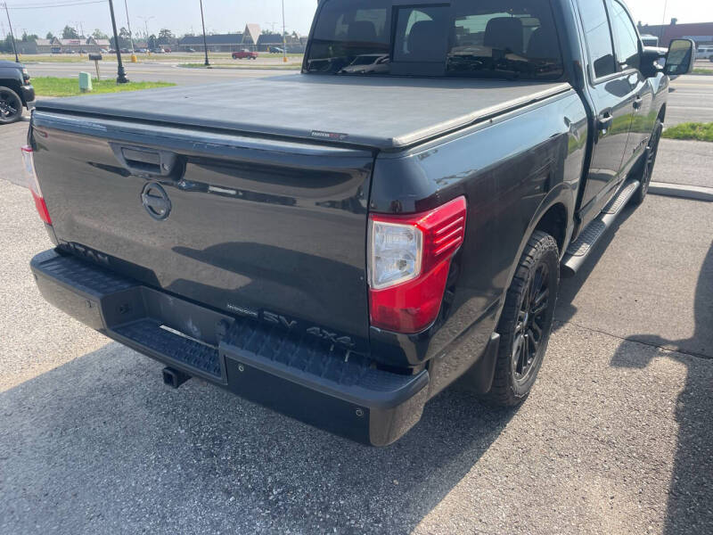 2019 Nissan Titan SV