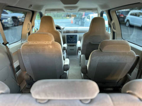 2004 Ford Freestar SE