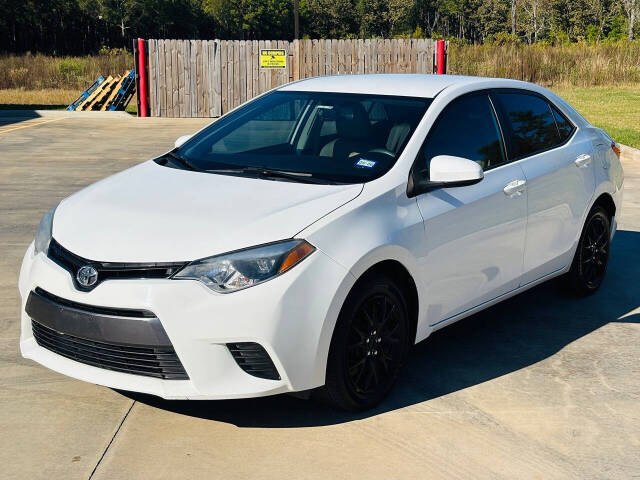 2015 Toyota Corolla L's photo