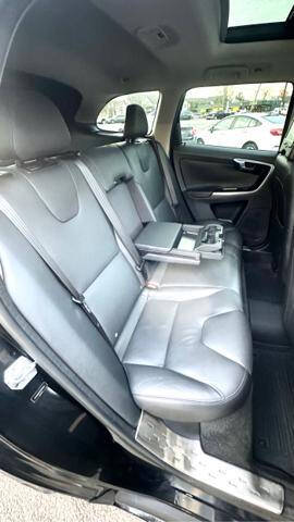 2015 Volvo XC60 T6 Platinum