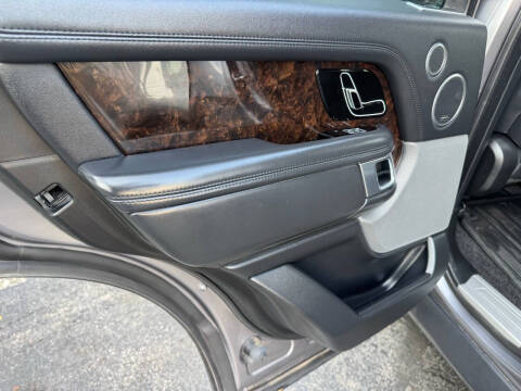 2020 Land Rover Range Rover P525 HSE