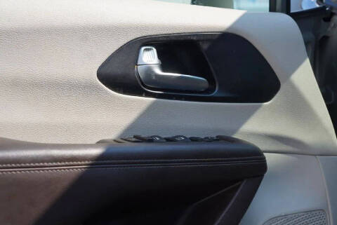 2020 Chrysler Pacifica Touring