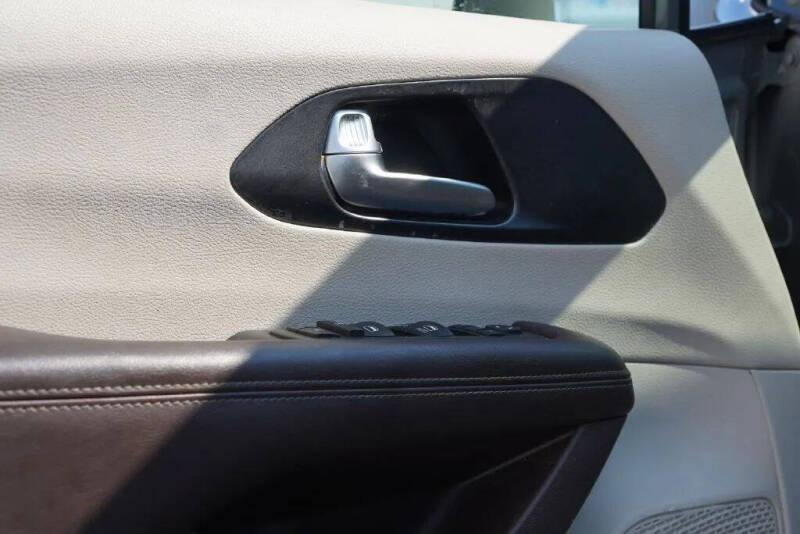 2020 Chrysler Pacifica Touring