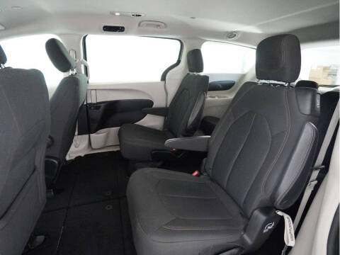 2019 Chrysler Pacifica LX