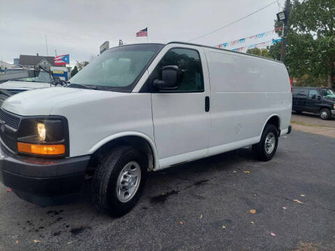 2017 Chevrolet Express 2500