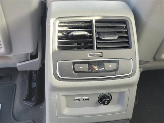 2023 Audi A4 quattro S line Prem Plus 45 TFSI