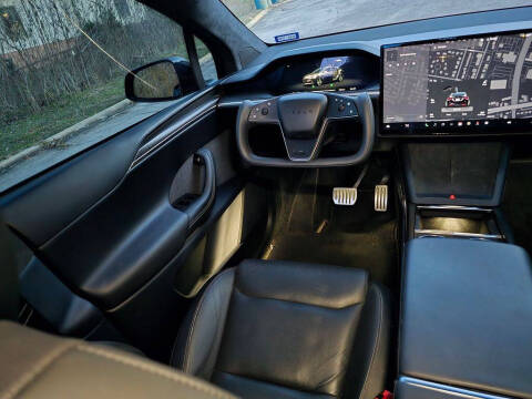 2022 Tesla Model X Plaid