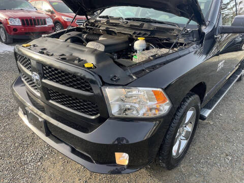 2017 RAM 1500 Express