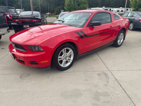 2010 Ford Mustang for sale at Azteca Auto Sales LLC in Des Moines IA