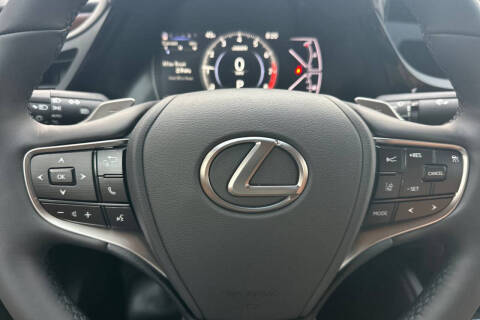 2025 Lexus ES 350