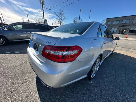2011 Mercedes-Benz E-Class