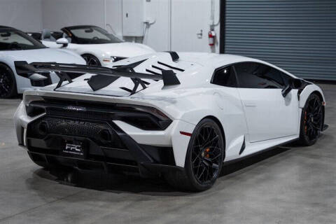 2022 Lamborghini Huracan STO