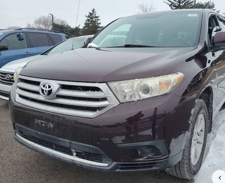 2012 Toyota Highlander for sale at Ideal Cars in Hamilton OH