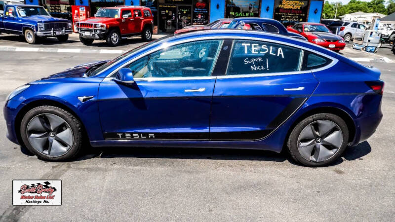 2018 Tesla Model 3 Mid Range