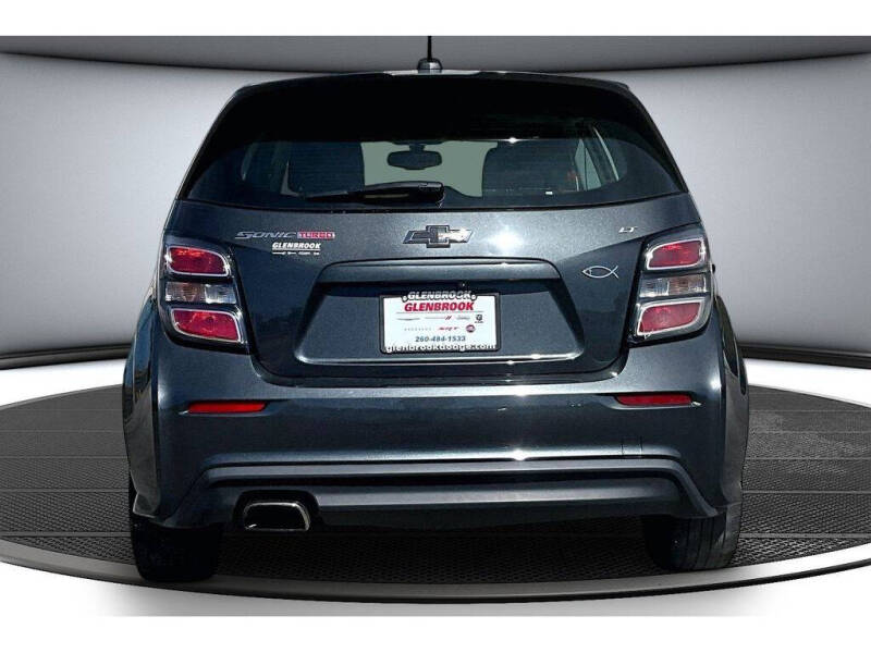 2018 Chevrolet Sonic LT Auto
