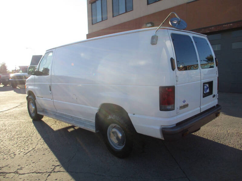 2006 Ford E-Series E-350 SD