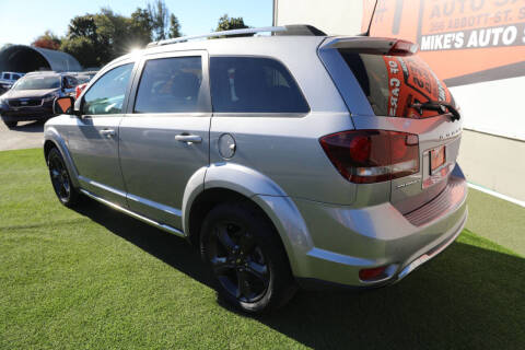 2020 Dodge Journey Crossroad