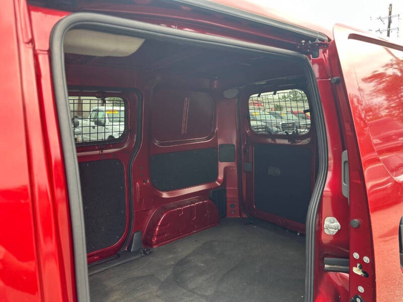 2019 Nissan NV200