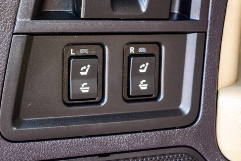 2015 Toyota Sequoia Platinum