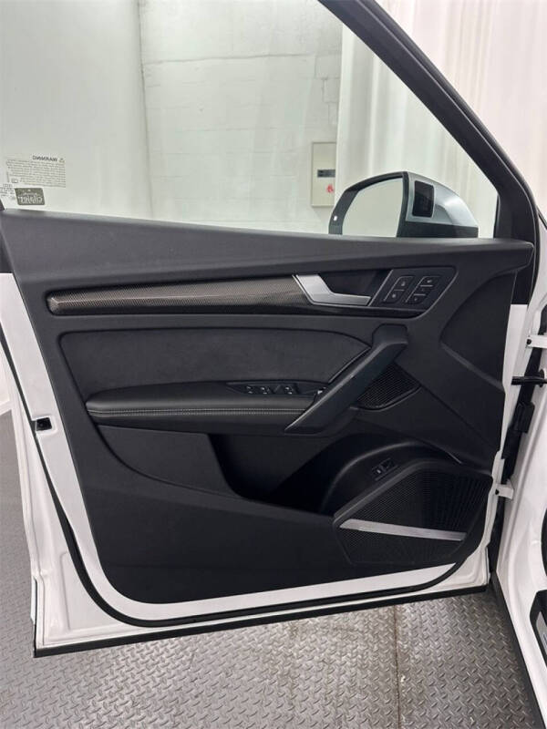 2022 Audi SQ5 Sportback 3.0T quattro Premium Plus