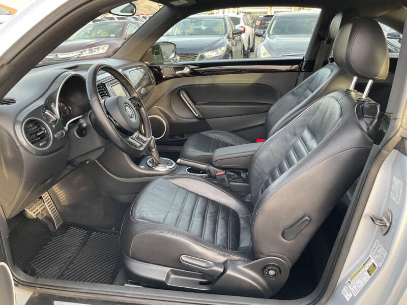 2012 Volkswagen Beetle