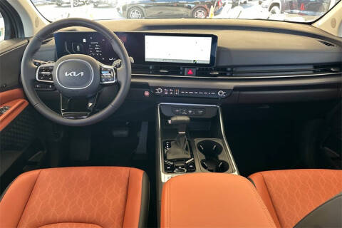 2026 Kia Carnival SX