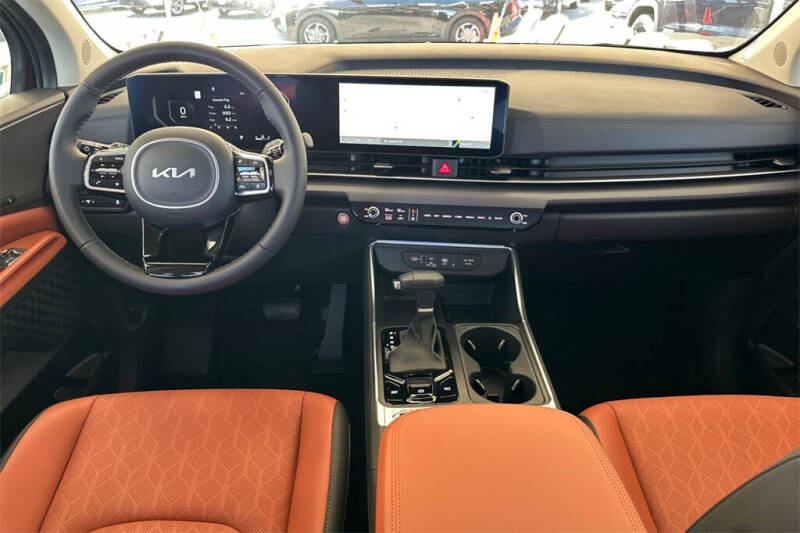 2026 Kia Carnival SX