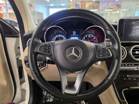 2017 Mercedes-Benz GLC GLC 300