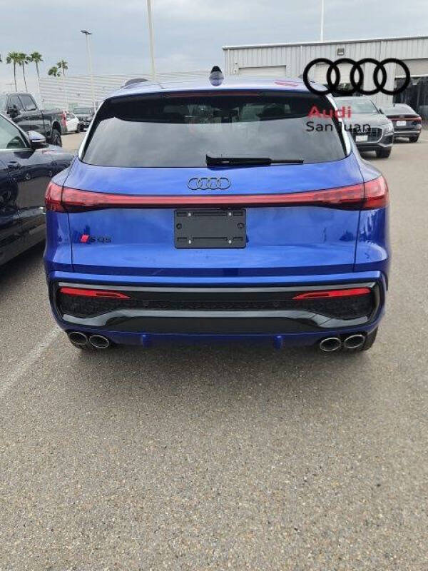 2025 Audi SQ5 quattro Premium Plus TFSI