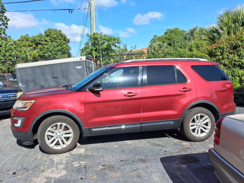 2017 Ford Explorer XLT