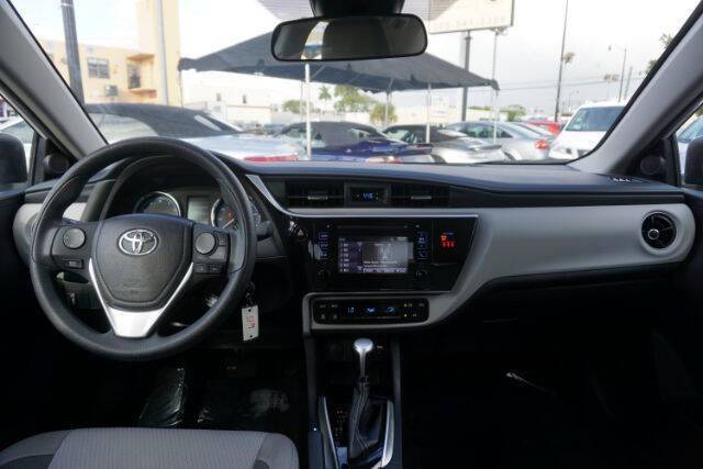 2019 Toyota Corolla LE