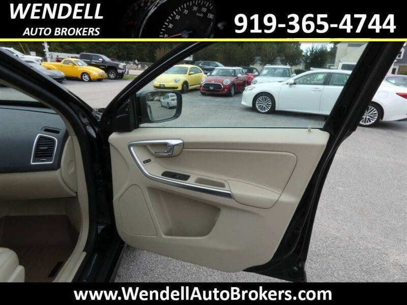 2015 Volvo XC60 T6 Drive-E