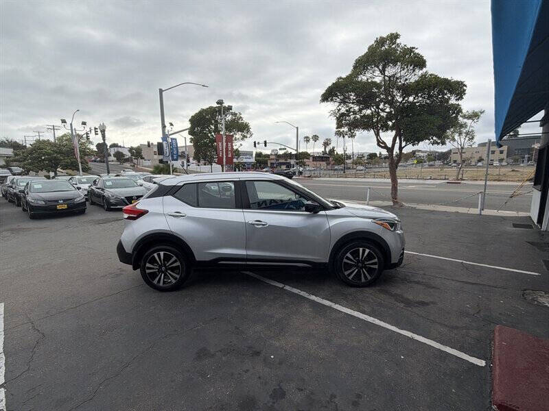 2018 Nissan Kicks SR
