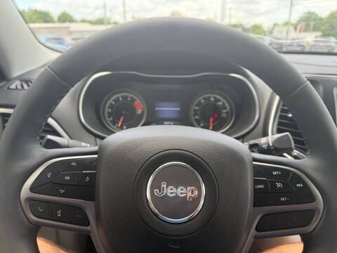 2022 Jeep Cherokee Latitude Lux