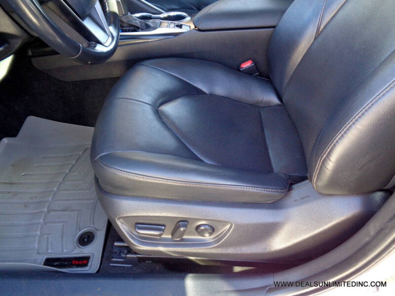 2020 Toyota Camry XLE