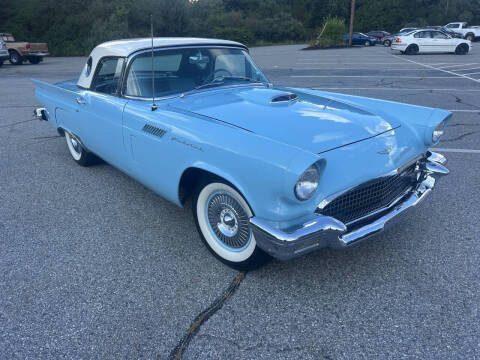 1957 Ford Thunderbird