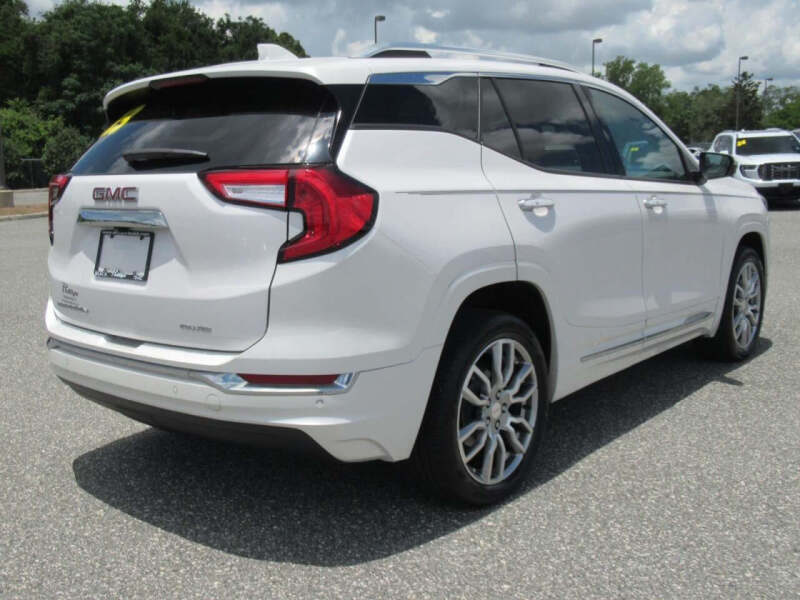 2023 GMC Terrain Denali