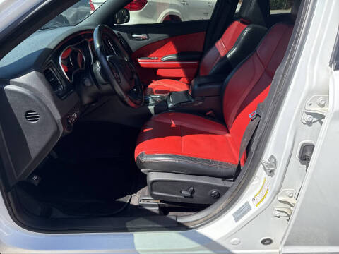 2016 Dodge Charger SXT
