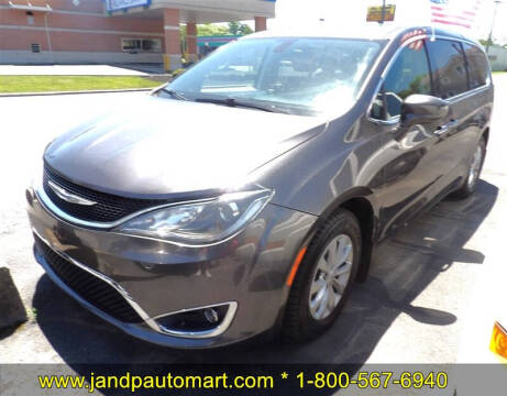 2019 Chrysler Pacifica Touring Plus