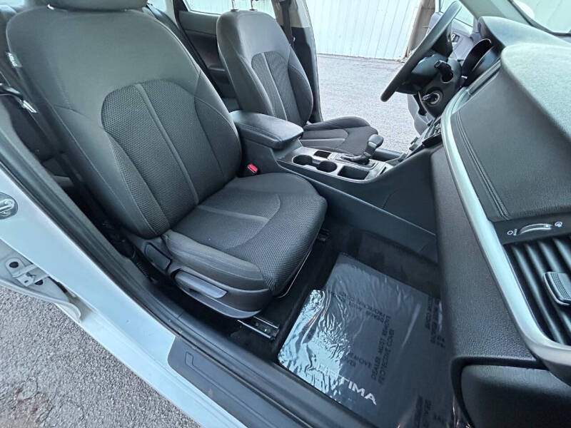 2019 Kia Optima LX