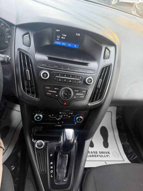 2016 Ford Focus SE