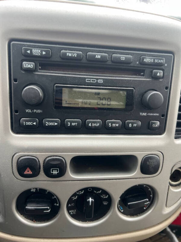 2005 Ford Escape XLT