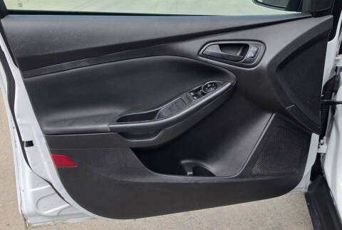 2016 Ford Focus S