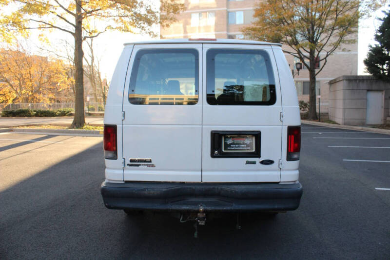 2012 Ford E-Series E-150