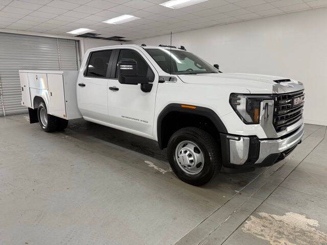 2025 GMC Sierra 3500HD