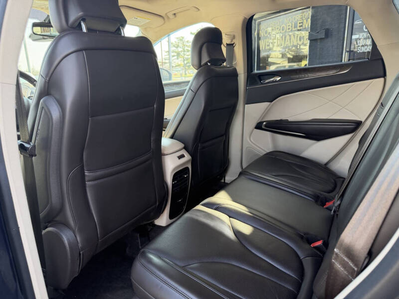 2017 Lincoln MKC Reserve