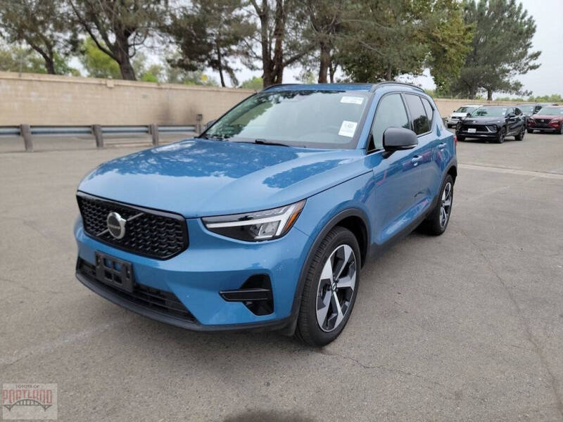 2024 Volvo XC40