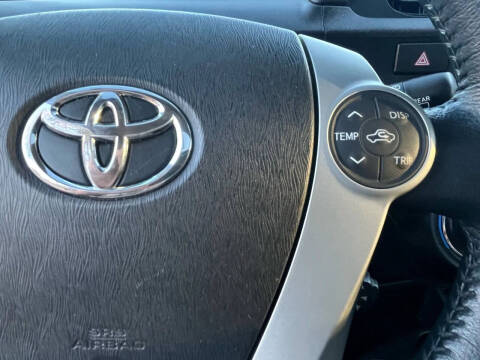 2013 Toyota Prius c